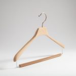 Agata Camicia con asta 2 Agata Camicia con asta